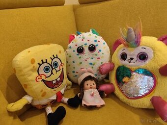 3 plyšáci a mončičák