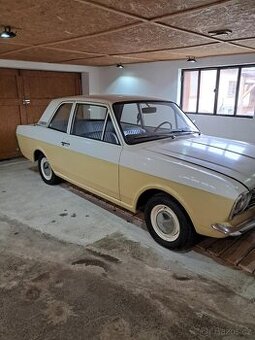 Ford Cortina