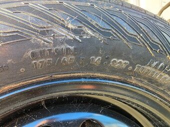 Nepoužitá rezerva R14 Renault Thalia + kompletní sada (hever