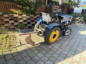 Prodám traktor domácí výroby motor Hatz