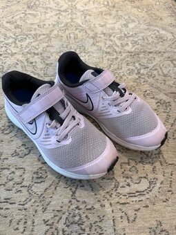 Dívčí tenisky Nike Star Runner 2.0 vel.