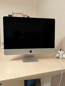 iMac 4K Retina (21,5 palcový, 2017) - 1