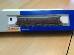 dieselová lokomotiva BR V 200 DR III, Roco 63978, H0 - 1