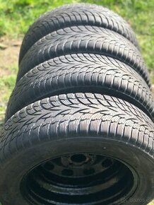 4x celoroční pneu s disky NOKIAN WR D3 195/65R 15 91T