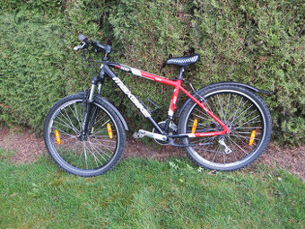 Juniorské 26" horské hliníkové kolo MAXBIKE, rám 17"