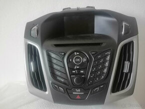 ford focus radio s navigací
