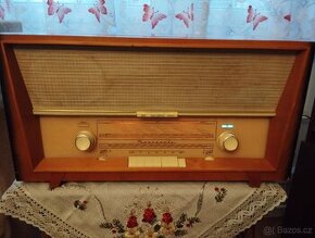 Starožitné rádio Tesla Barcarola