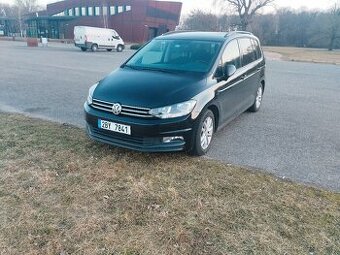 VW Touran 1.6 TDi DSG