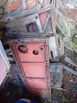 Zetor 25 víko