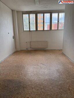 Pronájem, komerční, 83 m, Školní pěšina 5248, Chomutov, Česk