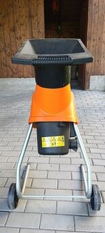 Drtič větví Atika Bio Tec 2200