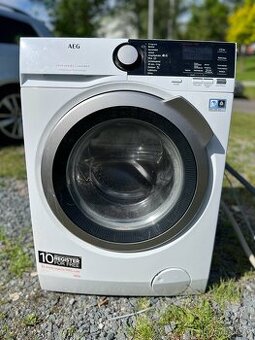Pračka AEG až na 8kg prádla