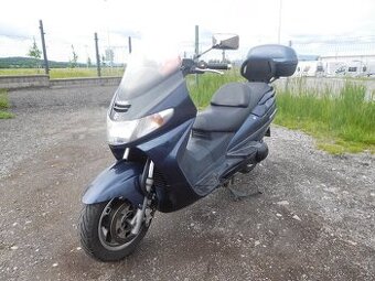Suzuki BURGMAN 400, 24 kW