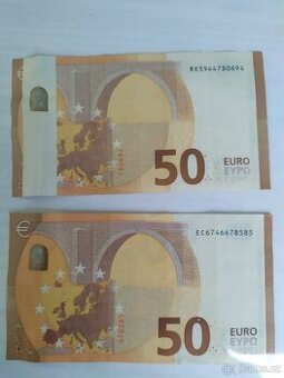 Padesáti eurová bankovka s vadou tisku