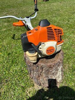 Profesionální křovinořez stihl fs490