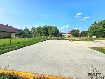 Prodej domu 4+kk,108,6m2, s garáží 20,9m2, a pozemkem 788m2, - 1