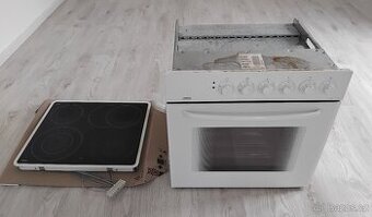set - elektrická trouba a varná deska značky ZANUSSI