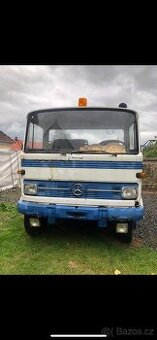 Odtahový speciál Mercedes-Benz