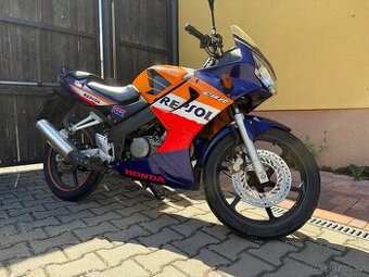 Motorka HONDA REPSOL CBR 125 R