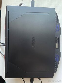 Prodám acer nitro herní notebook