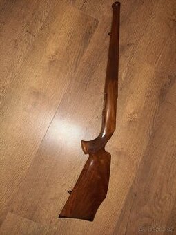 Pažba CZ 527
