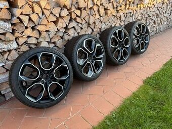 Škoda RS kola zimni Michelin 225/35 R19