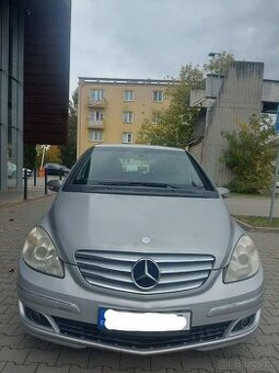 Mercedes Benz