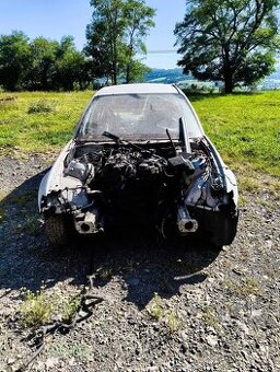 Různé díly z BMW E46 318