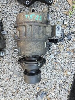 VW T5 TRANSPORTER 2.5 TDI