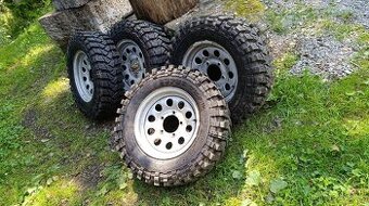 Kompletní 4X4 kola Pneus Ovada Super Trak Suzuki 205/70 R15
