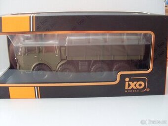 Model TATRA 813 8x8 KOLOS 1:43-zelená