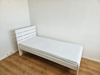 Postel jednolůžková