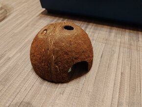 Křeček příslušenství domeček z kokosu, napáječka