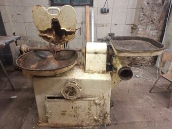 Řeznický kutr i s mlýnkem na maso