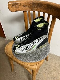 Prodám běžkové boty Fischer vel 40