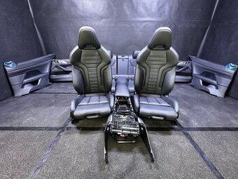 BMW 4 G22 M-Paket Individual kuzeny interier sedacky