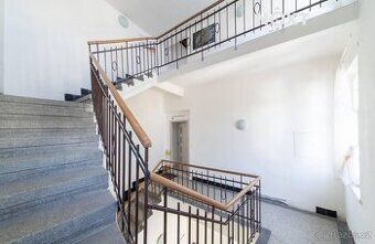 Pronájem komerční Kanceláře, 113㎡