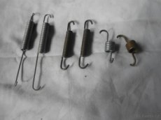 Ford Sierra Pružinky brzd. čelistí NOVÉ ORIGINAL