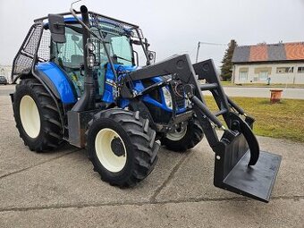 NEW HOLLAND T5.100 s lesní nástavbou