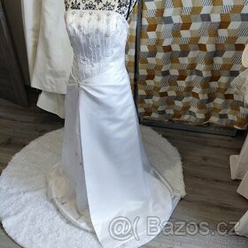 Jednoduché svatební šaty vel. 38/40