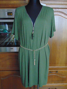 Khaki šaty s možností hloubky výstřihu