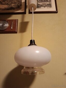 Prodám originální, autentické závěsné svítidlo.