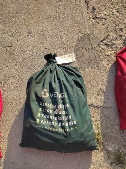 Podam, pozicni svetla, neove retezy na akladni vozidla