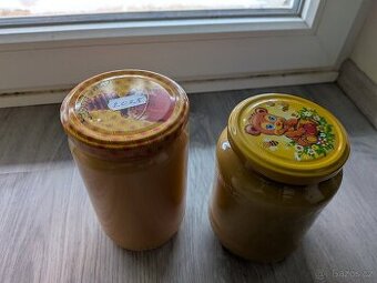 Domácí med od včelaře 2025. 190 Kč/kg. Popůvky