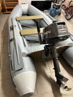 Nafukovací člun BUSH s benzínovým motorem