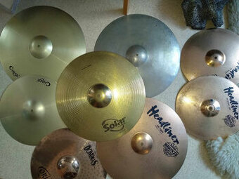 Ruzné potřeby k Bicím.