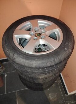 Alu kola Škoda plus pneumatiky Barum.