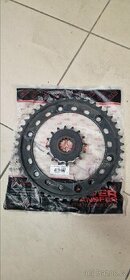 Honda CB1000r převod rozeta a primár