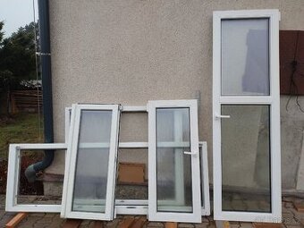 Plastové okno + dveře na balkón + venkovní okenní roleta