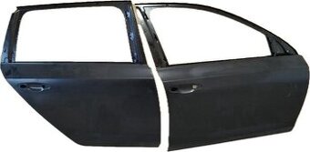 Pravé přední a zadní dveře Škoda Octavia 3 nové